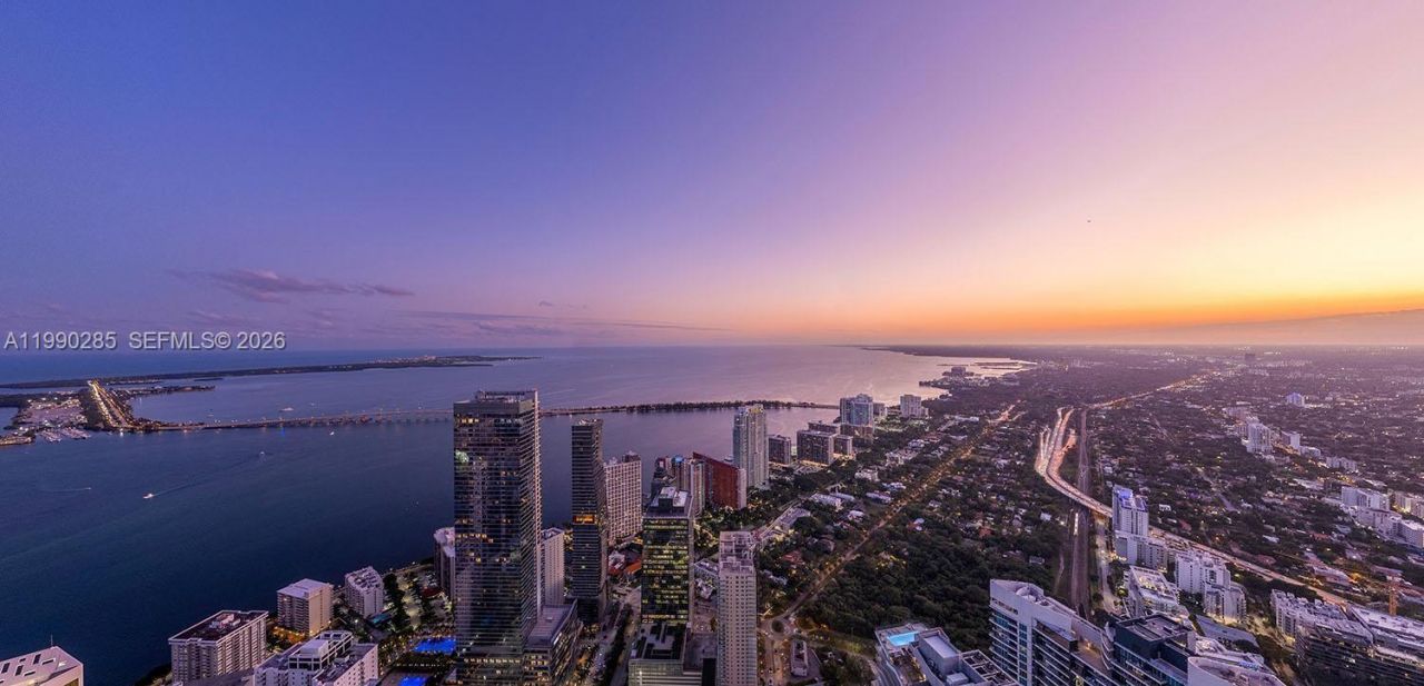 1210 Brickell Ave , Unit 7001, Miami, FL 33131 Photo