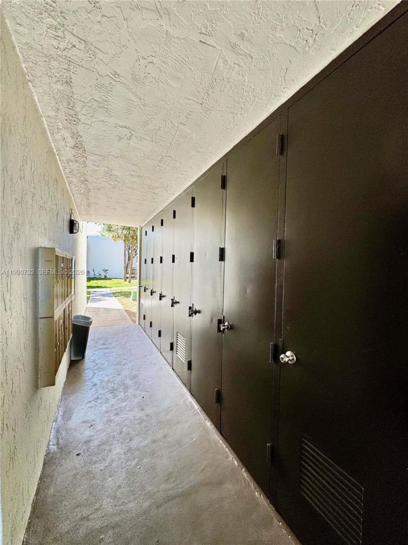 3610 SW 114th Ave , Unit 4-202, Miami, FL 33165 Photo