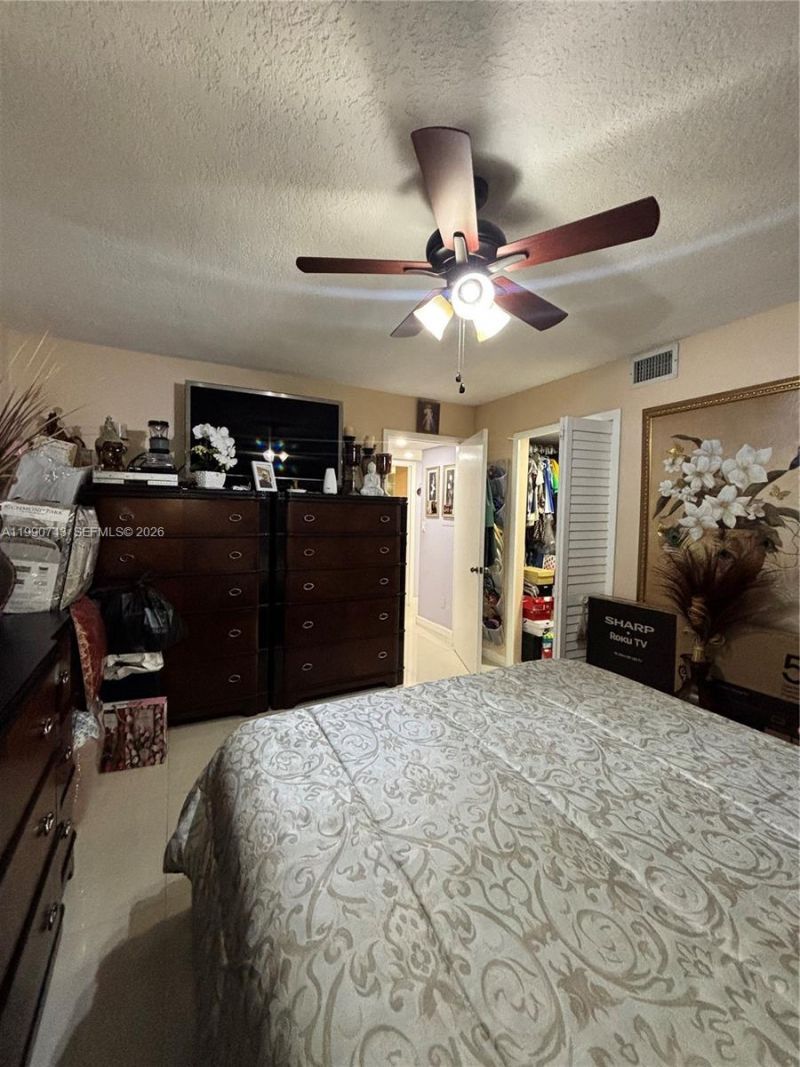 2310 W 74th St , Unit 103, Hialeah, FL 33016 Photo