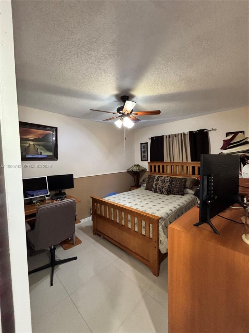 2310 W 74th St , Unit 103, Hialeah, FL 33016 Photo