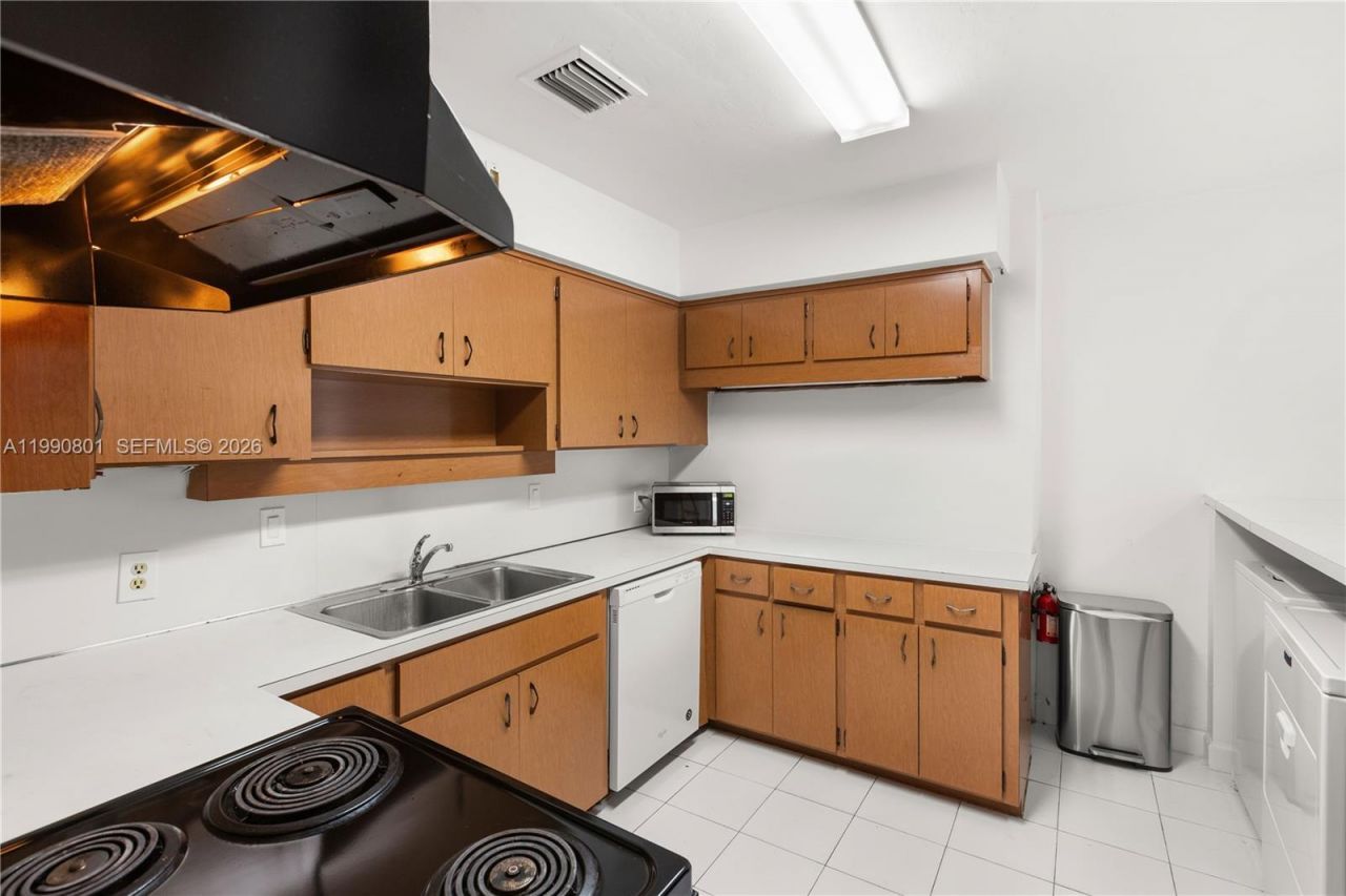 5921 Turin St, Coral Gables, FL 33146 Photo