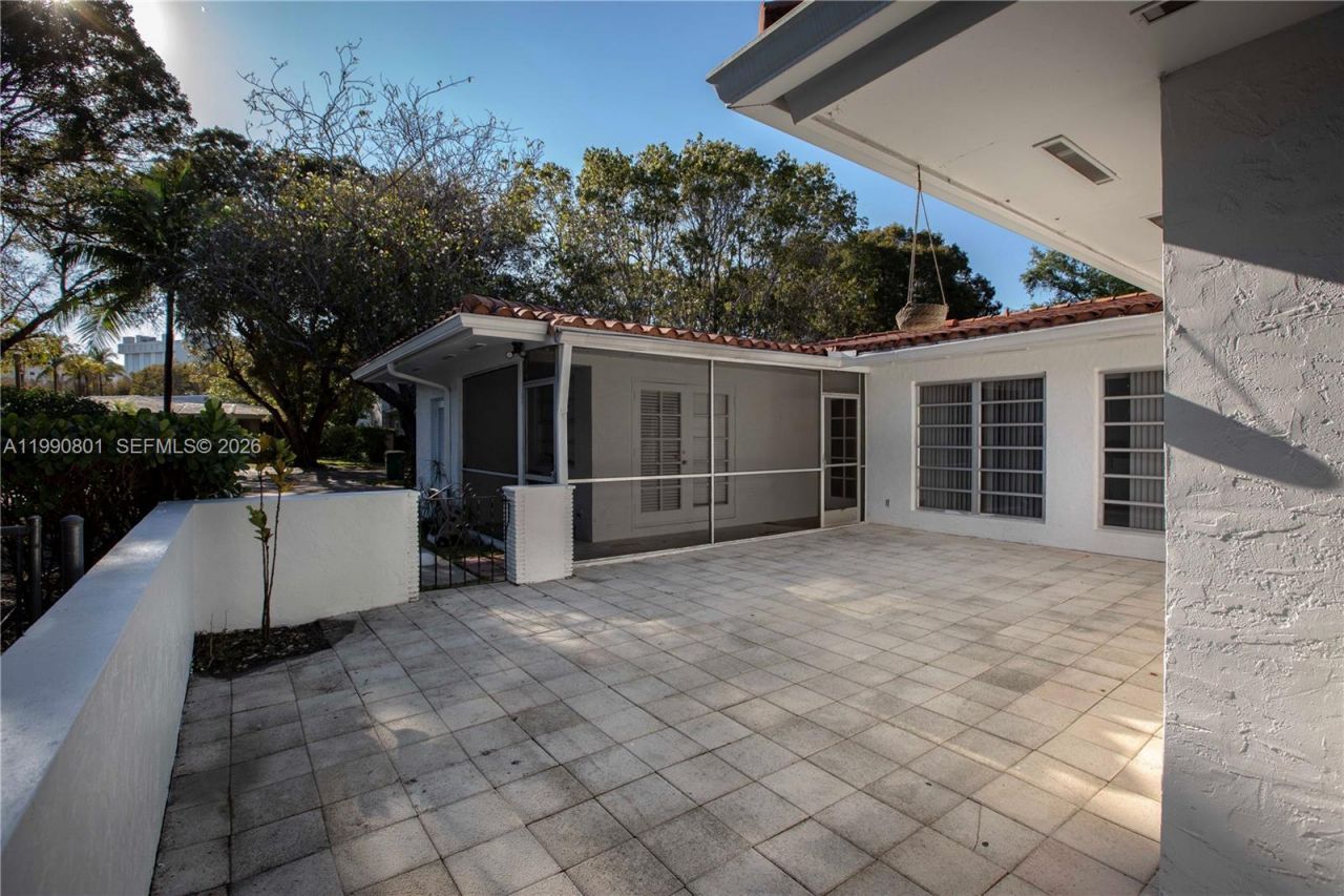 5921 Turin St, Coral Gables, FL 33146 Photo