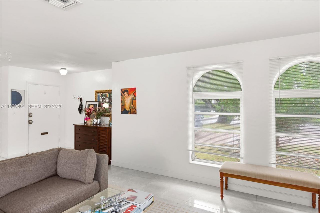 5921 Turin St, Coral Gables, FL 33146 Photo