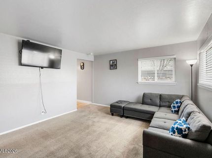 1081 Brinkby Avenue, Reno, NV 89509 Photo