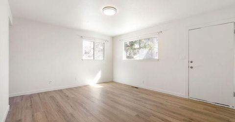 1081 Brinkby Avenue, Reno, NV 89509 Photo