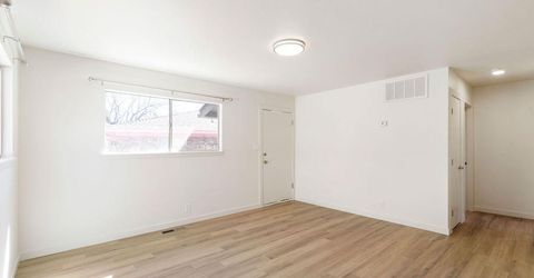 1081 Brinkby Avenue, Reno, NV 89509 Photo