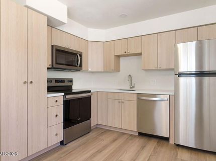 1081 Brinkby Avenue, Reno, NV 89509 Photo