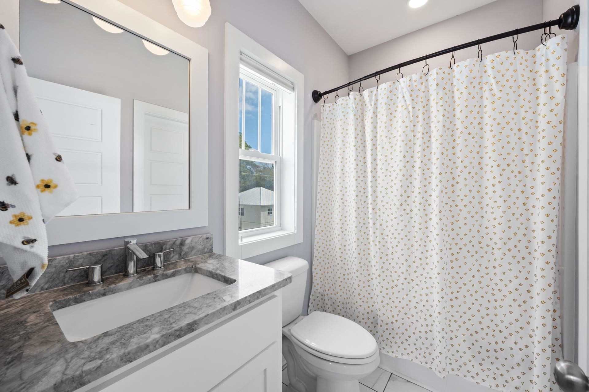 103 Clam Digger Loop Photo 27