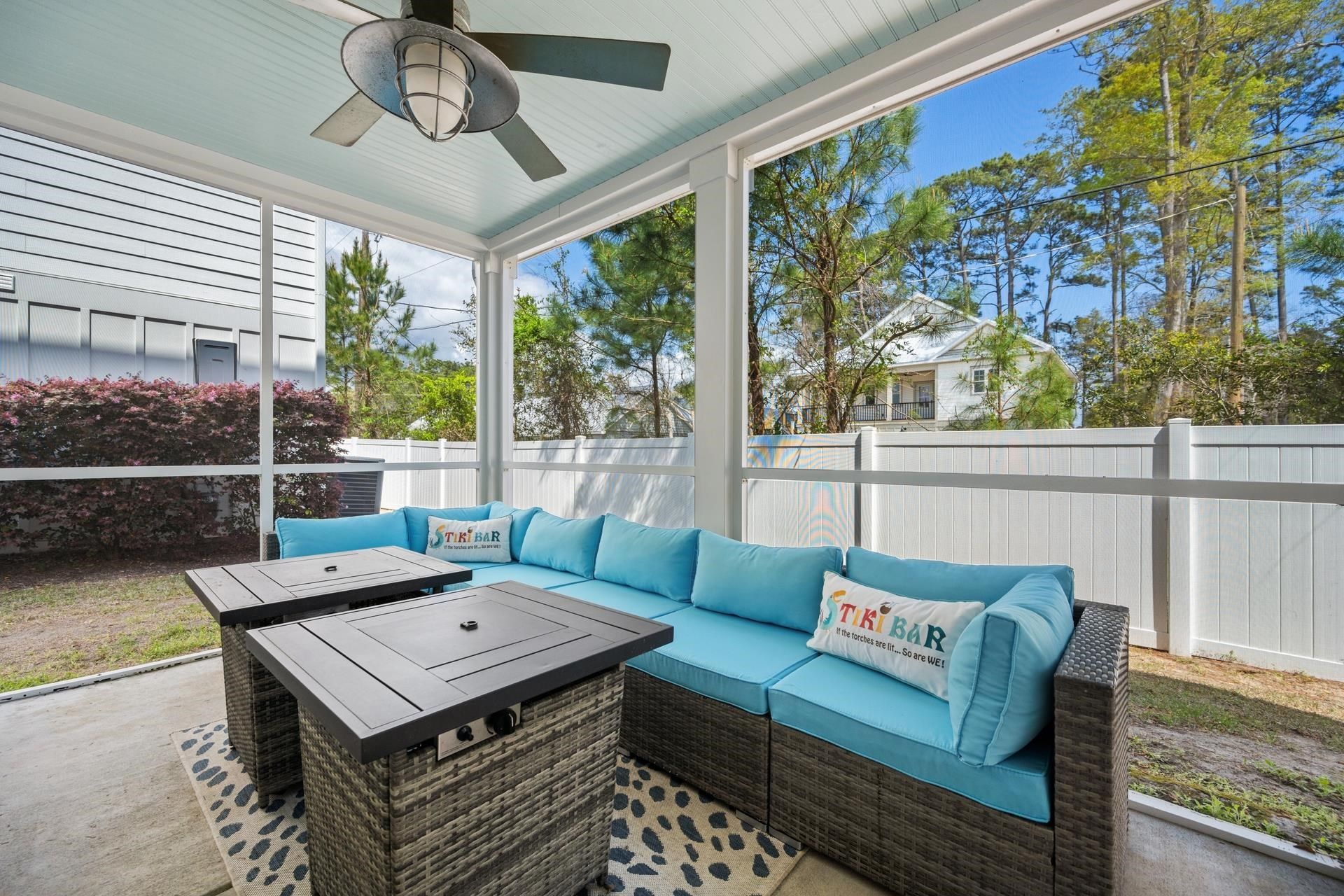 103 Clam Digger Loop Photo 28