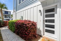 103 Clam Digger Loop photo 4