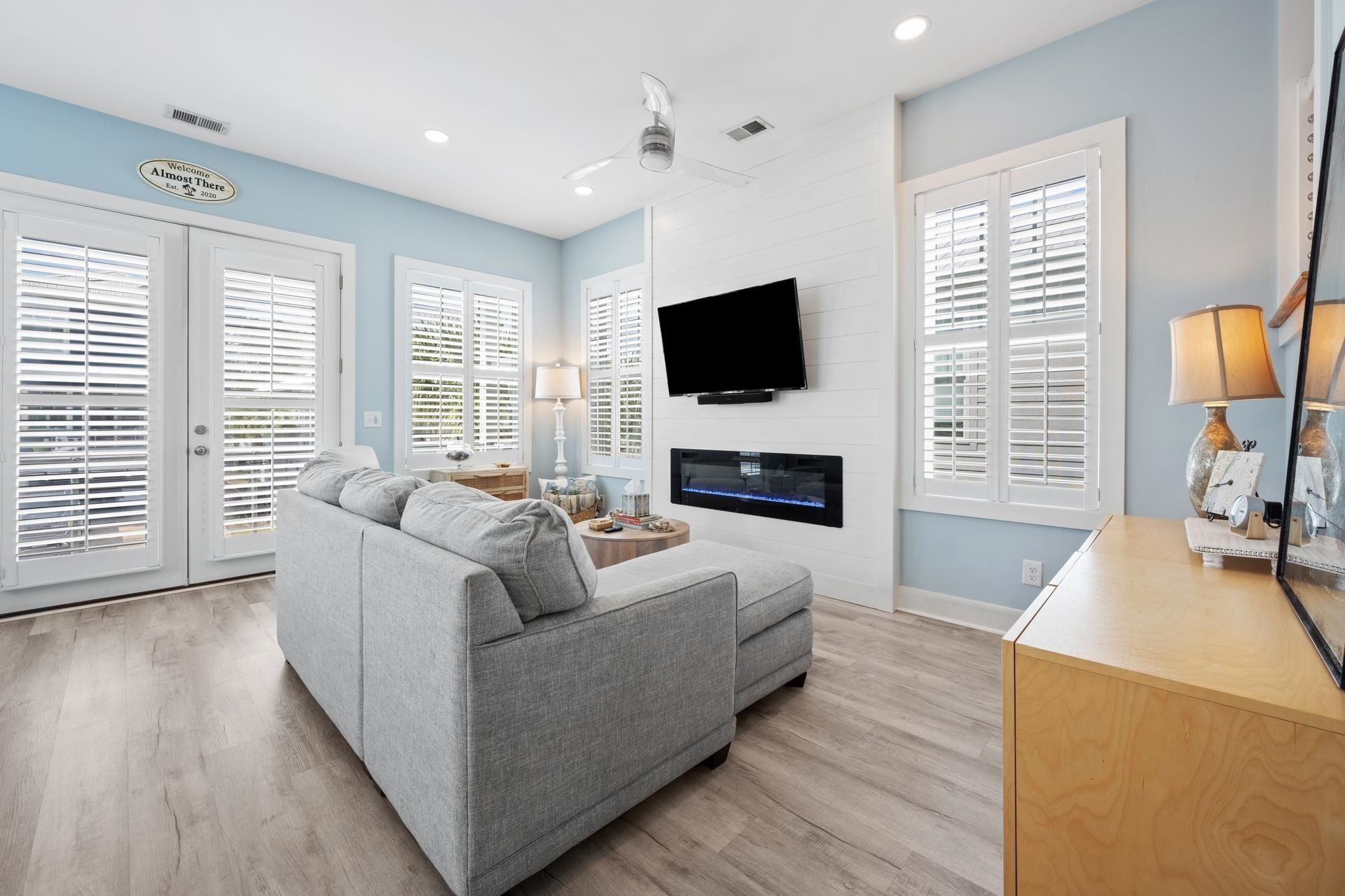 103 Clam Digger Loop Photo 8