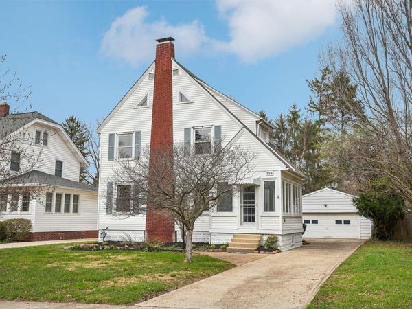 116 E Dunedin Road , Columbus, OH 43214