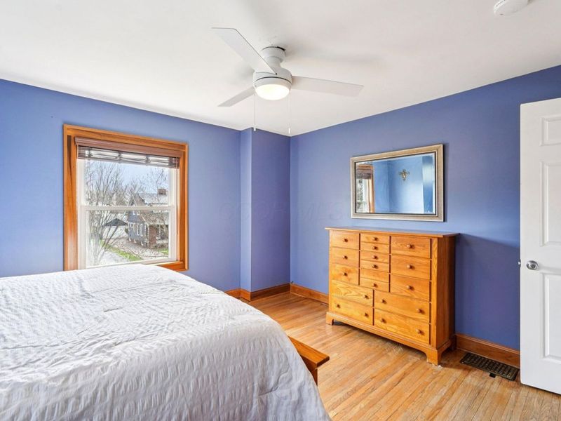 116 E Dunedin Road , Columbus, OH 43214 Photo 11