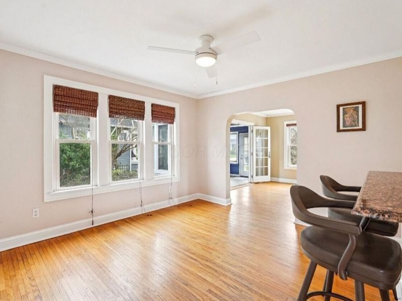 116 E Dunedin Road , Columbus, OH 43214 Photo 4