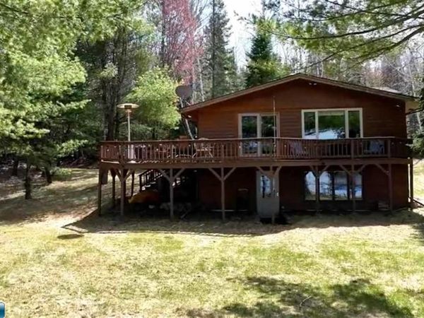 8519 Peterson Road, Cook, MN 55723