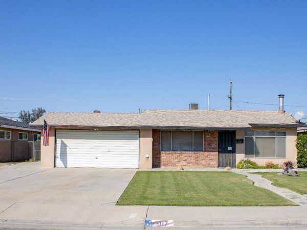 3117 Agate Street, Bakersfield, CA 93304