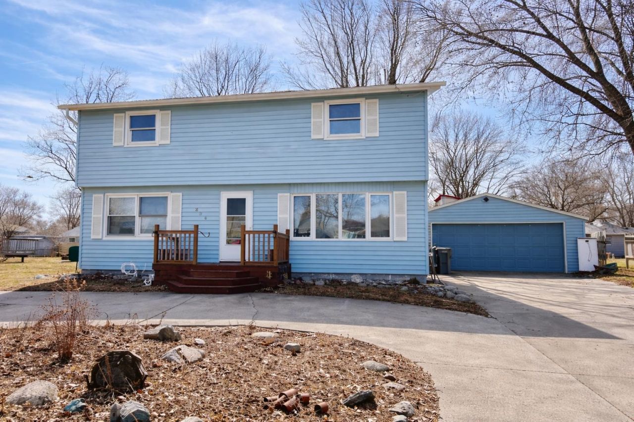 234 6Th Street SW Spencer, IA 51301