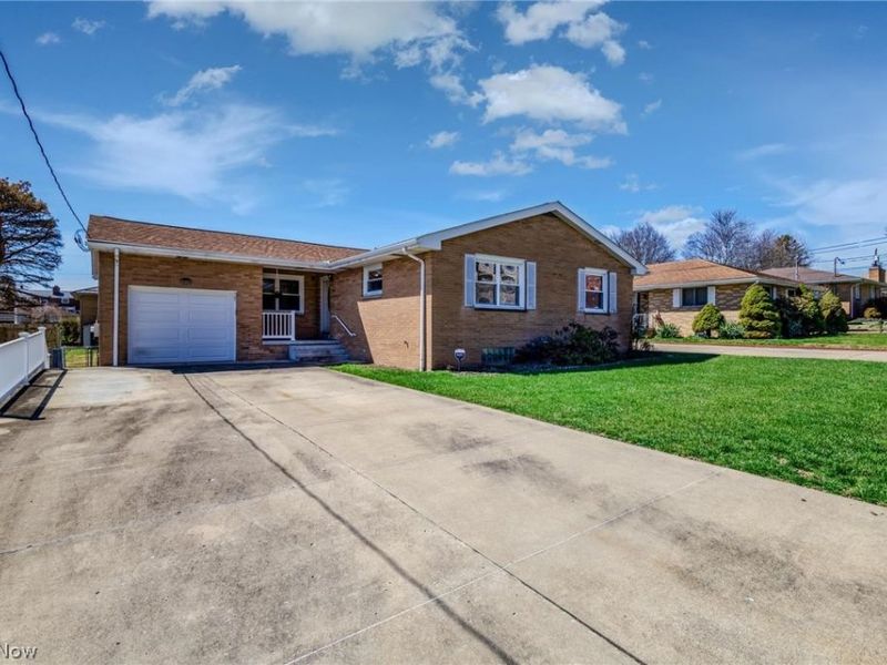 214 Donnell Street, Weirton, WV 26062 Photo 2