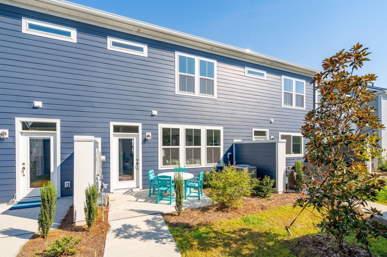 428 Swaying Pine Lane Photo 35