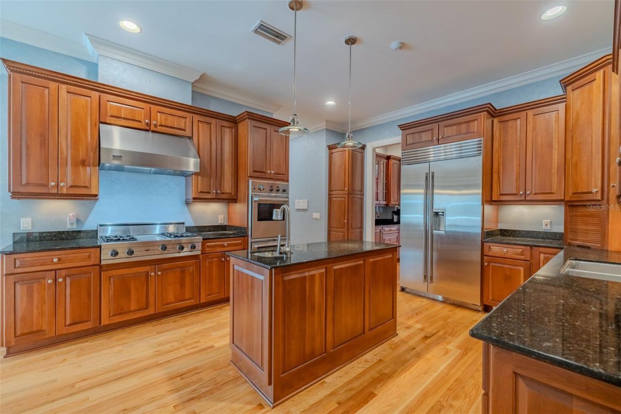 1816 S Dover Road, Dover, FL 33527 Photo