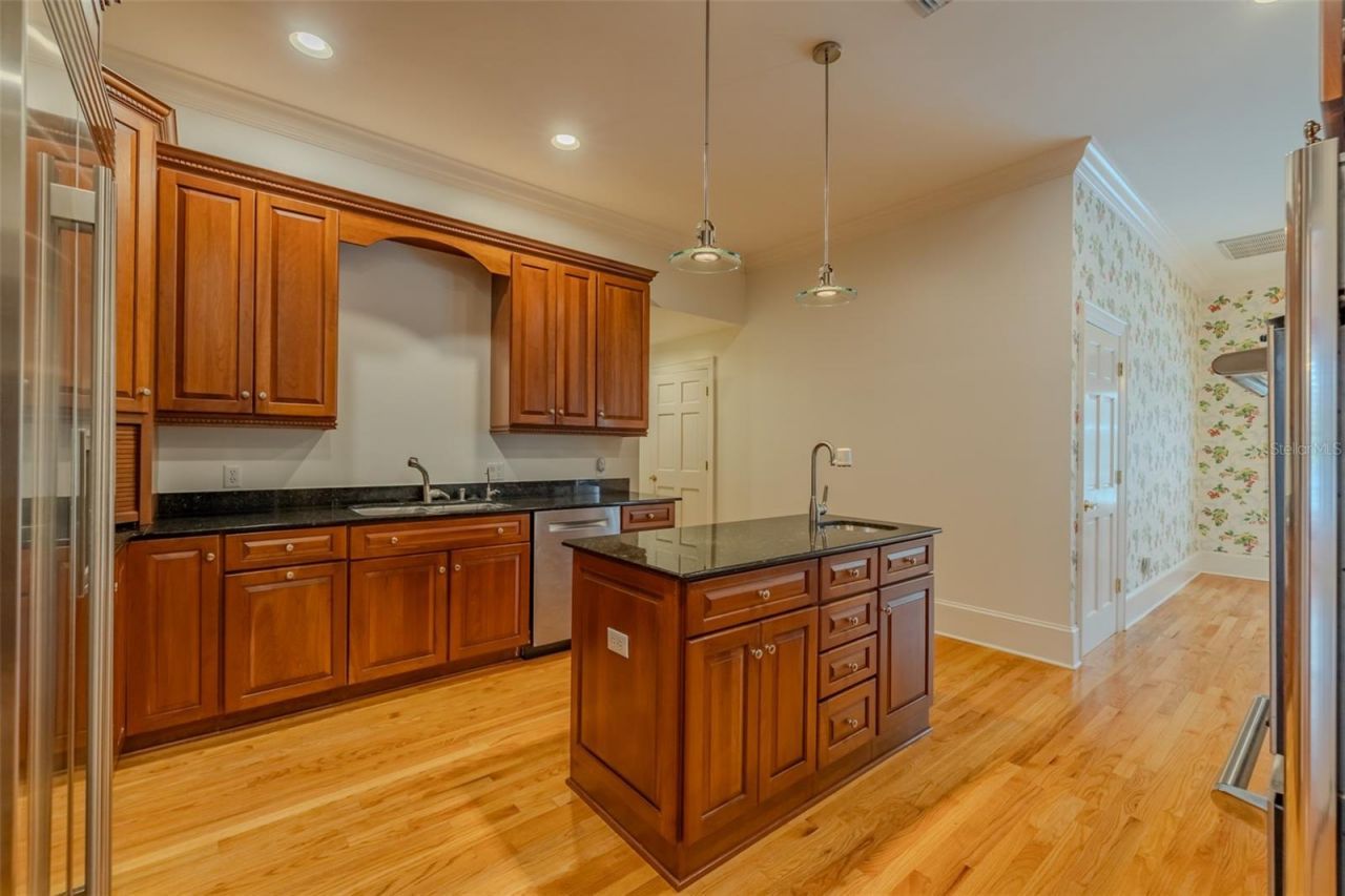 1816 S Dover Road, Dover, FL 33527 Photo