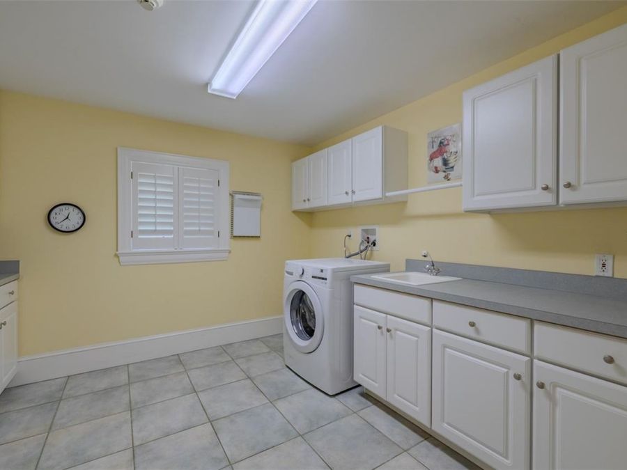 Property Image 64