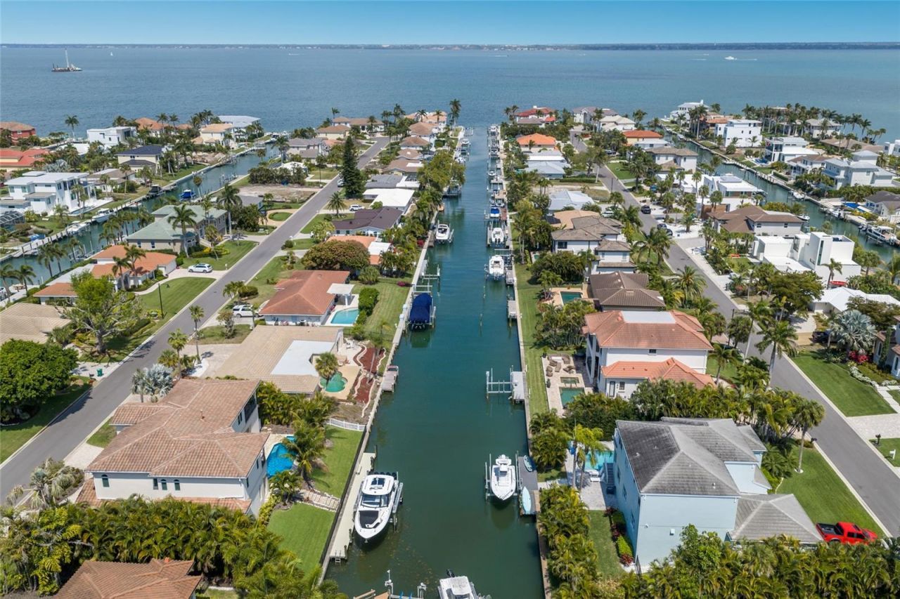 510 Bowsprit Lane, Longboat Key, FL 34228 Photo