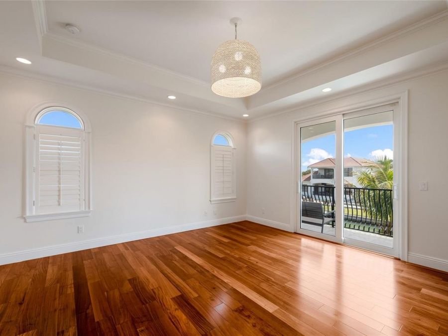 Property Image 80