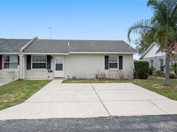 1435 THOUSAND ROSES DRIVE N, LAKE WALES, FL 33853