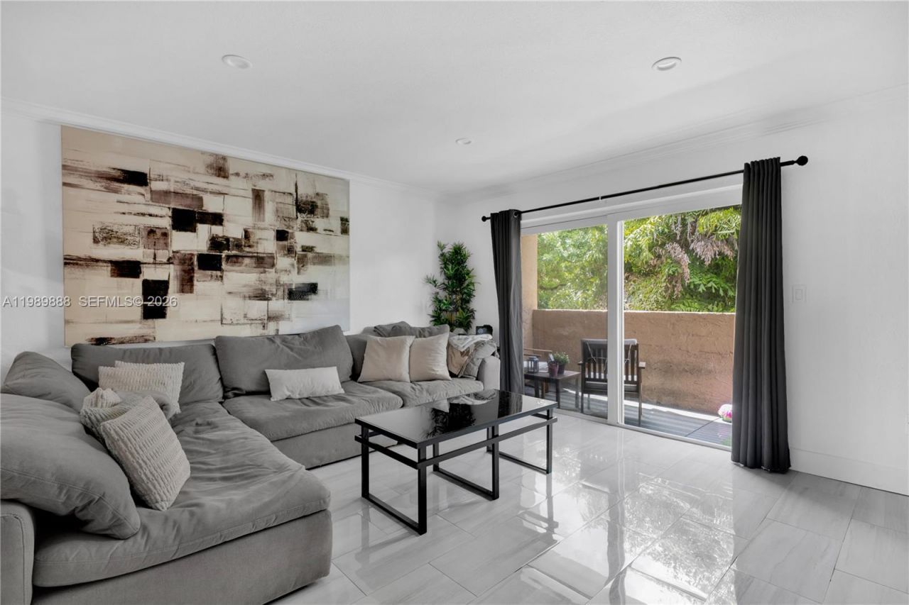 9956 SW 88th St, Unit 128-1, Miami, FL 33176 Photo