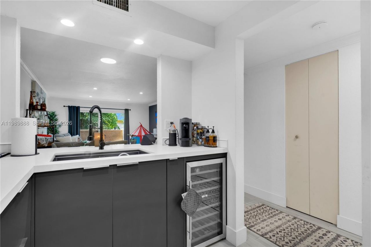 9956 SW 88th St, Unit 128-1, Miami, FL 33176 Photo