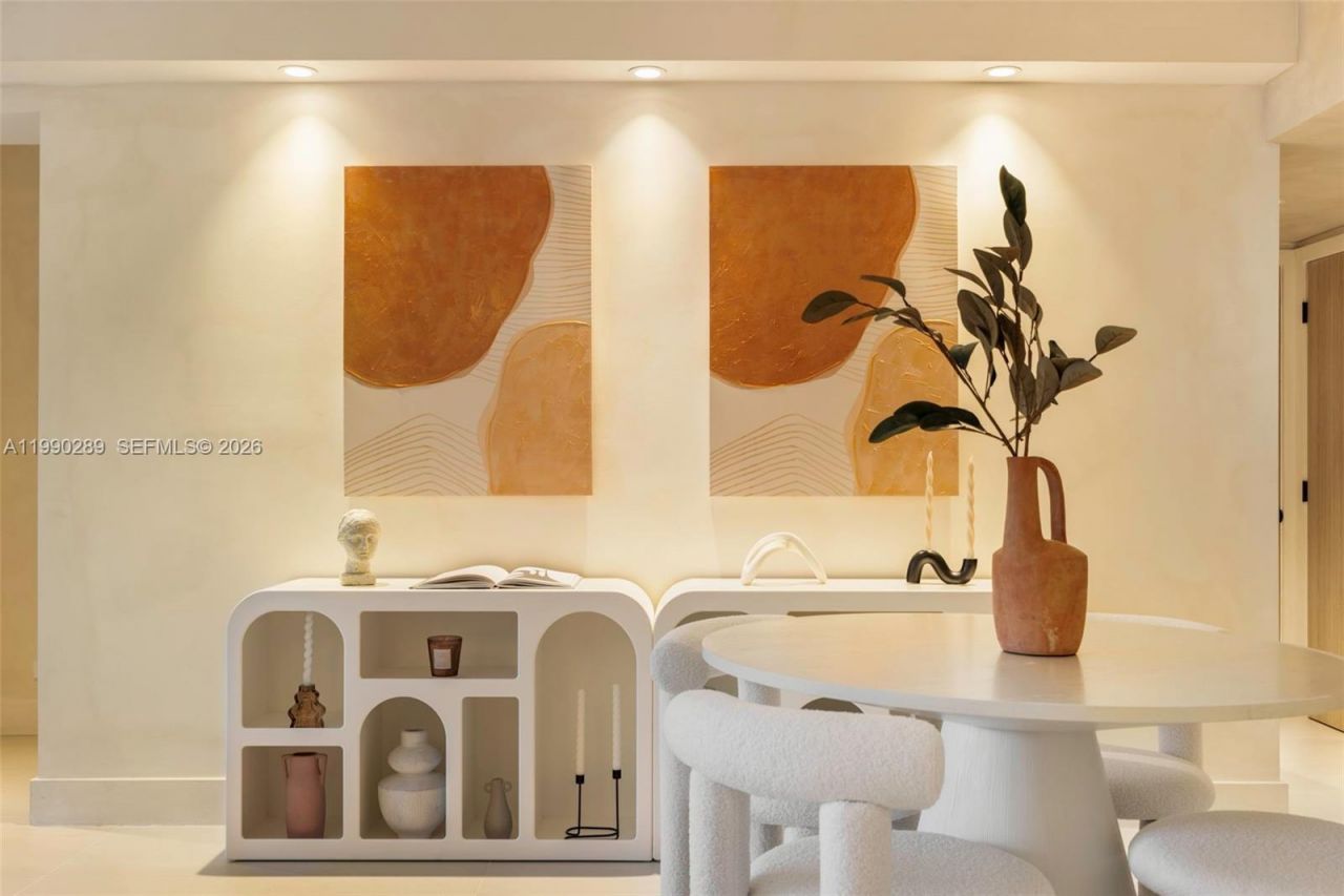 2301 Collins Ave , Unit 526, Miami Beach, FL 33139 Photo