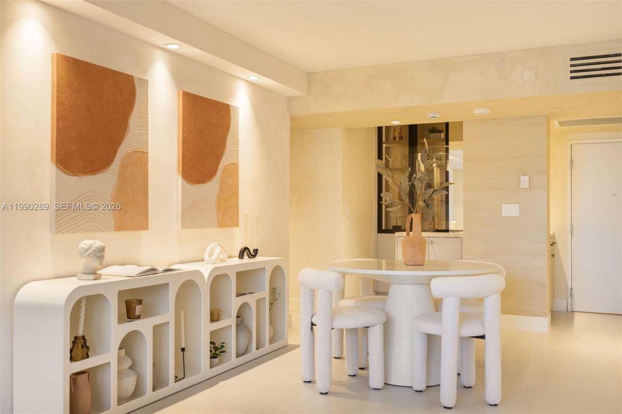 2301 Collins Ave , Unit 526, Miami Beach, FL 33139 Photo