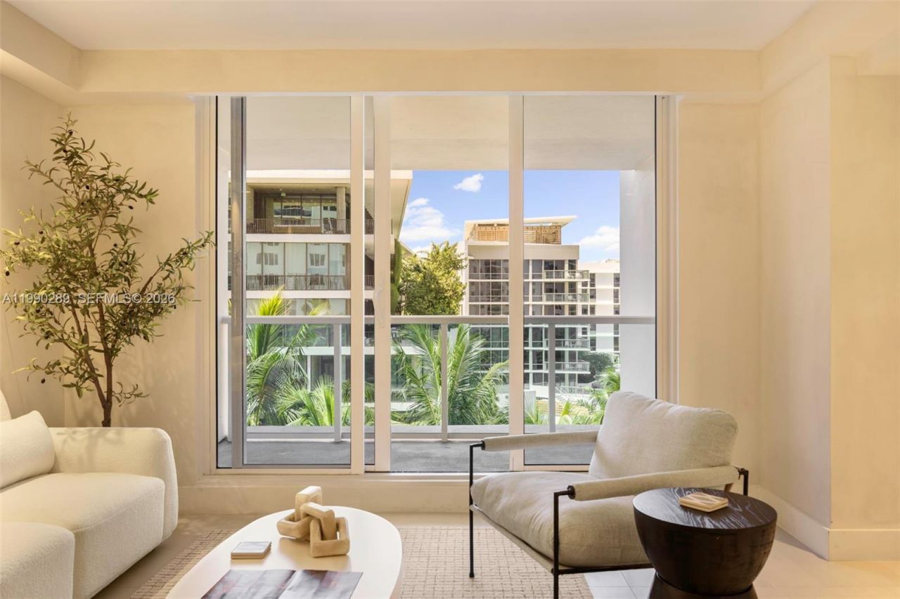 2301 Collins Ave , Unit 526, Miami Beach, FL 33139 Photo