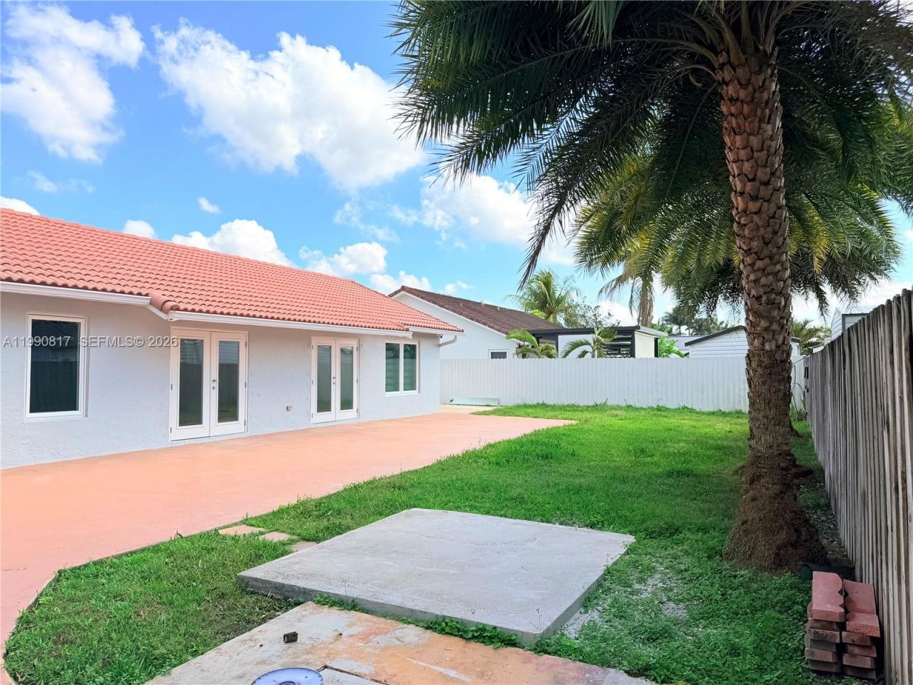 17322 SW 149th Ct , Unit 1, Miami, FL 33187 Photo