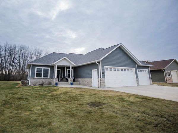 7 Rileys River Road, Morris, MN 56267