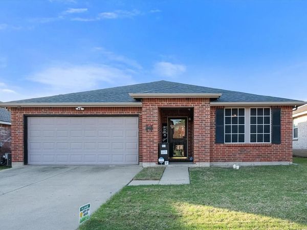 608 Flooded Gum Street , Arlington, TX 76002