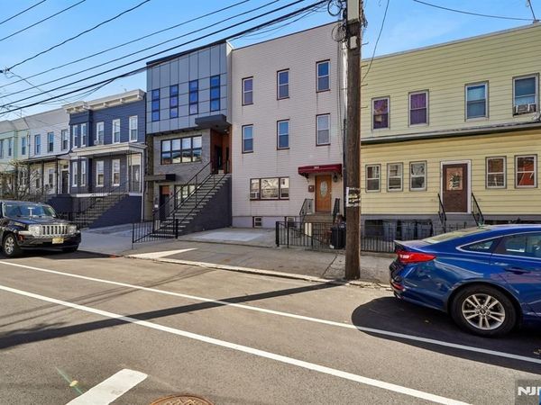 364 New York Avenue 1, JERSEY CITY, NJ 07307
