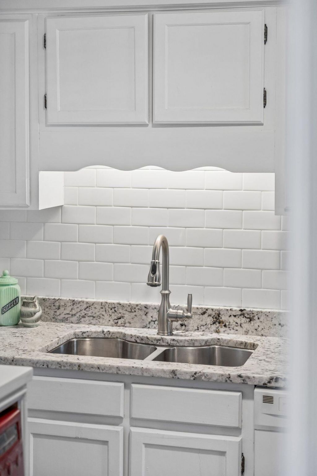 759 Center Street Photo 11