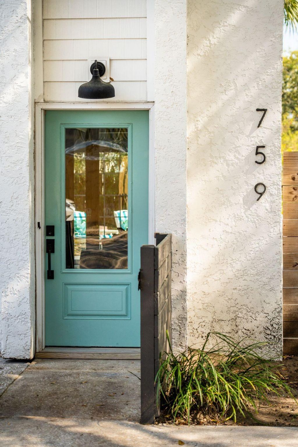 759 Center Street Photo 5