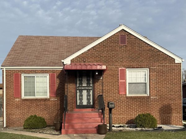 541 Chase Street, Gary, IN 46404