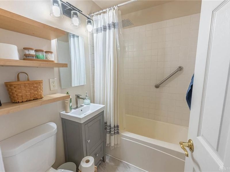 2112 Patterson Road, Dayton, OH 45420 Photo 16