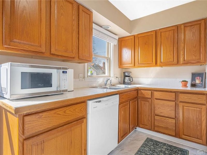 2112 Patterson Road, Dayton, OH 45420 Photo 7