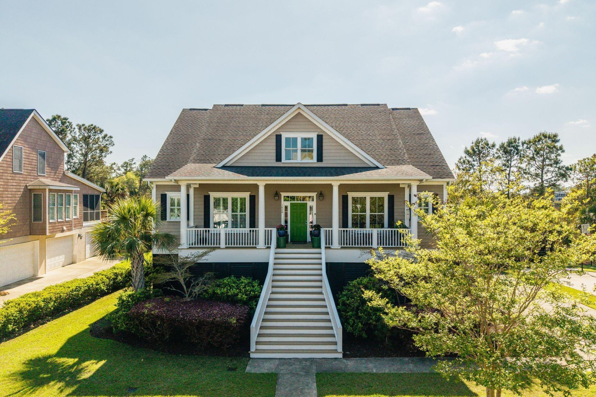 1828 Delacourt Avenue Mount Pleasant, SC 29466