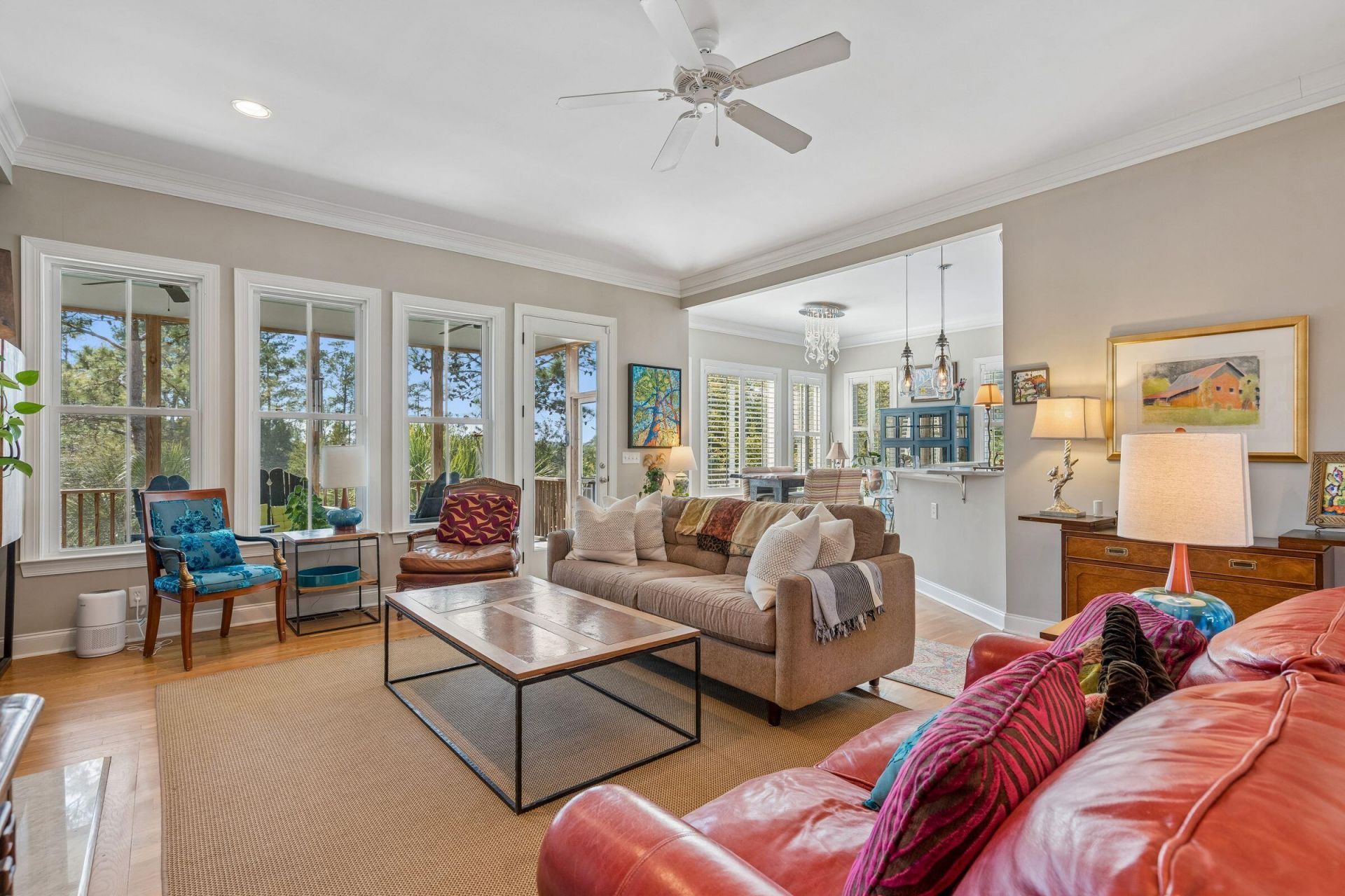 1828 Delacourt Avenue Photo 12