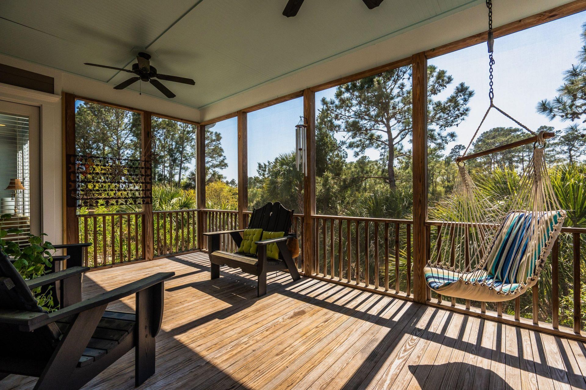 1828 Delacourt Avenue Photo 28