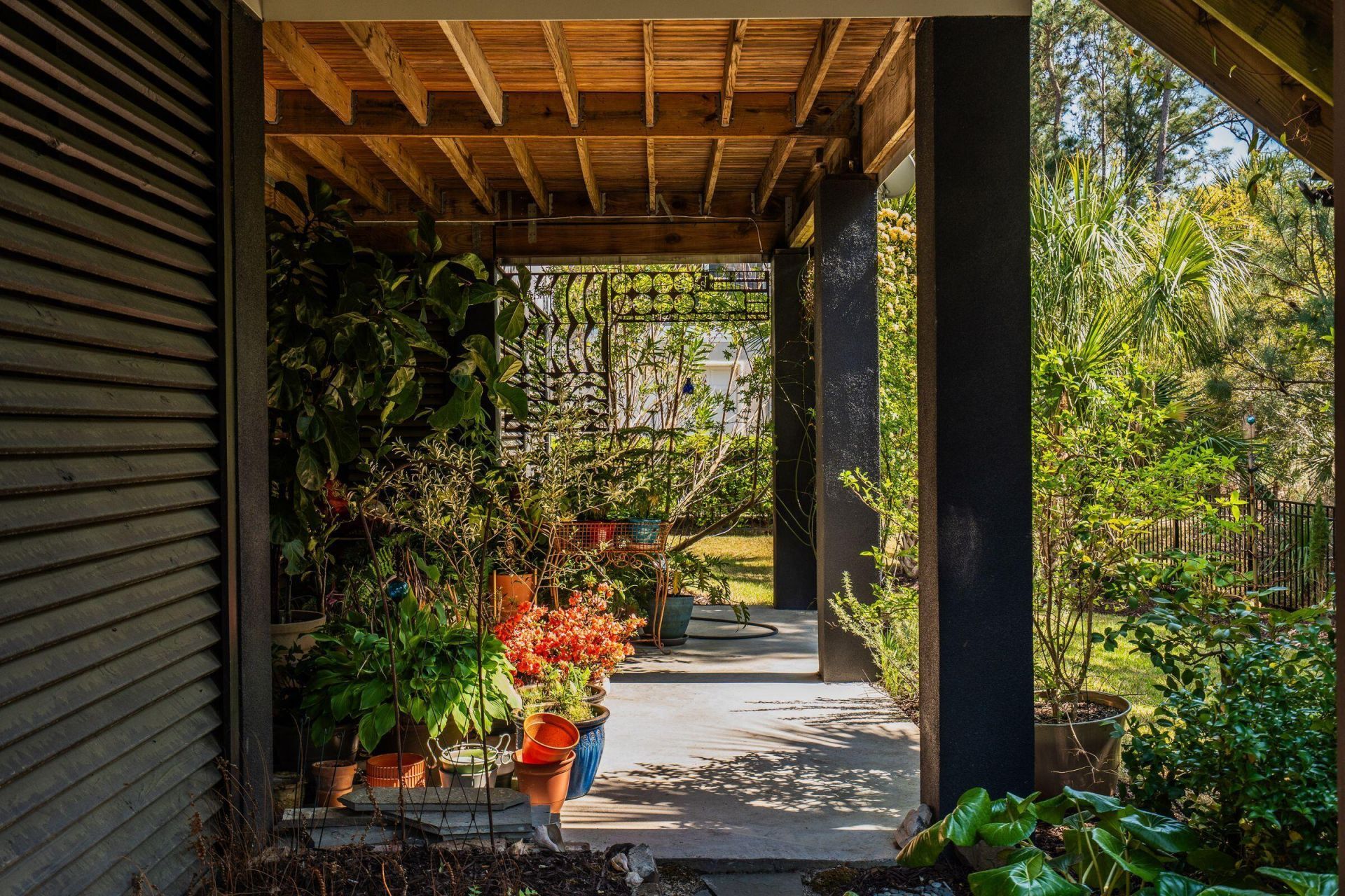 1828 Delacourt Avenue Photo 33