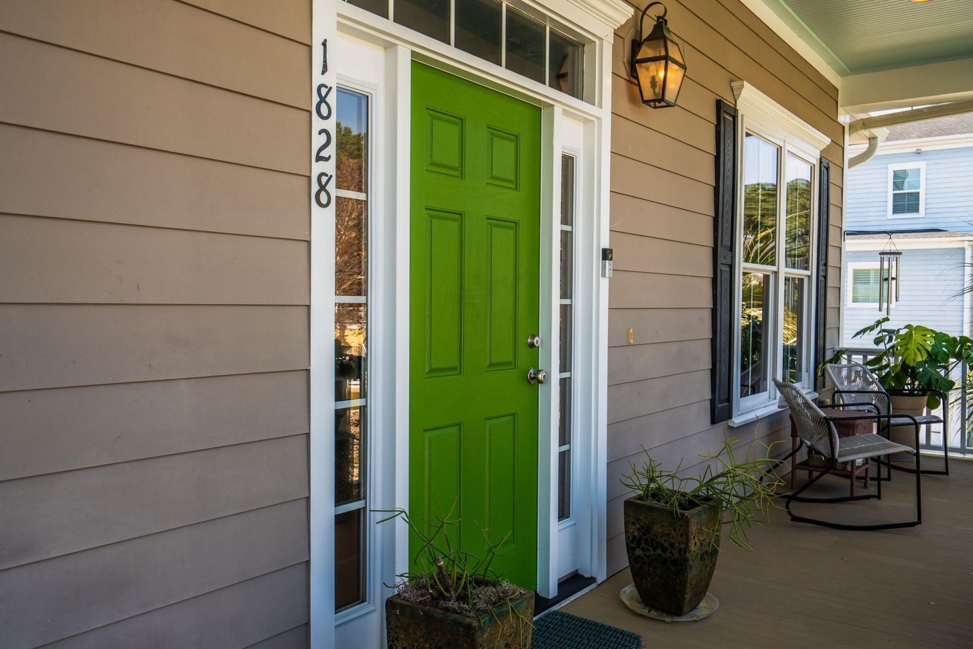 1828 Delacourt Avenue Photo 4