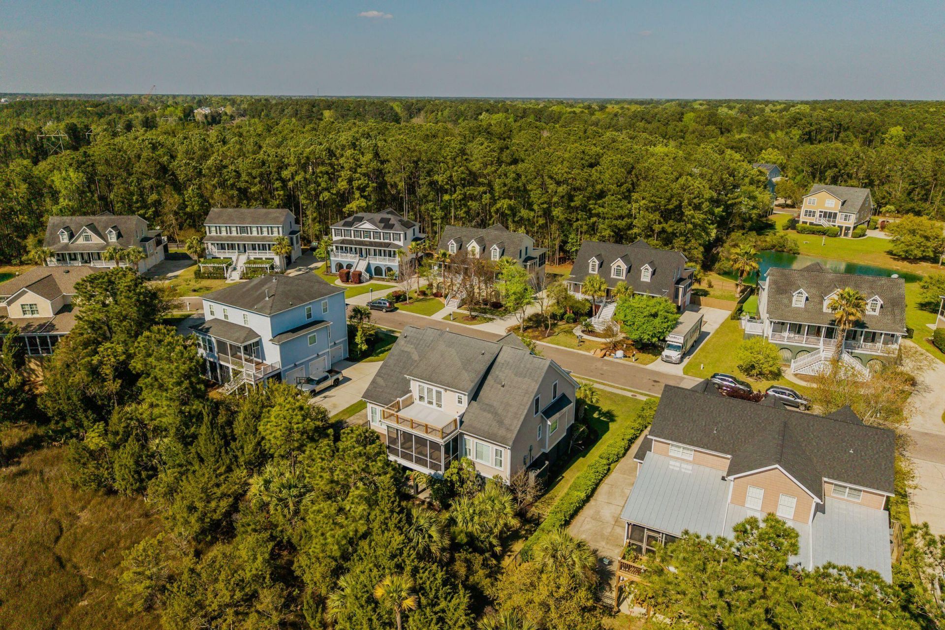 1828 Delacourt Avenue Photo 40