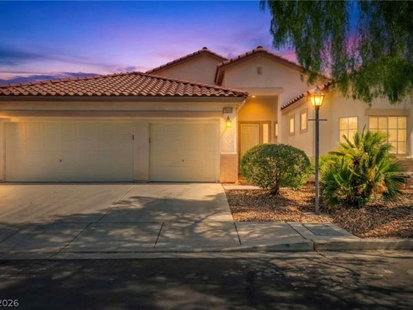 10540 Canon Perdido Street , Las Vegas, NV 89141